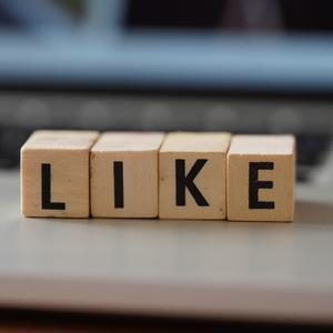 爆操白丝嫩逼逼
